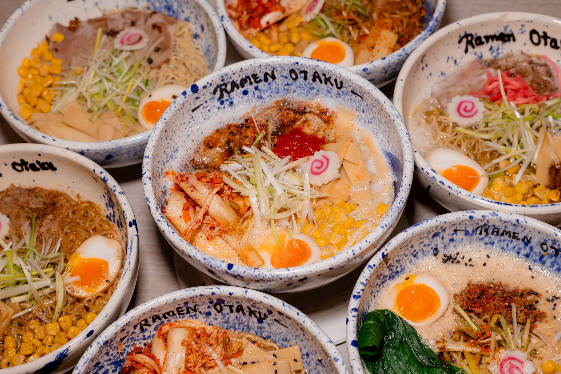 全国のラーメンを一覧で見比べると分かる、スープと麺に刻まれた土地の記憶