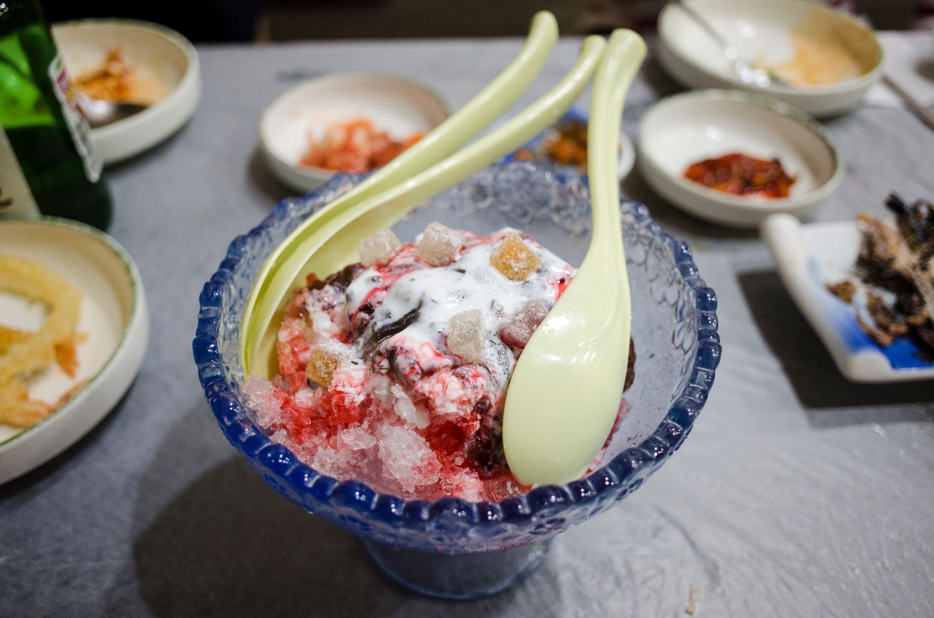 かき氷からウイスキーの一杯まで、知っておきたい氷の種類と名前
