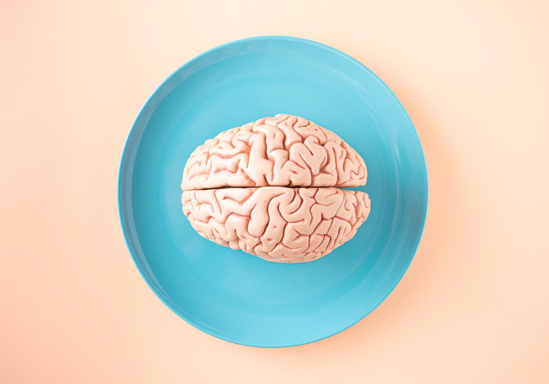 子供はいつまでで大人はいつからか、法律と脳科学と文化でこんなに答えが違う